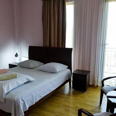 Guest House Tasunia Kutaisi Luaran gambar