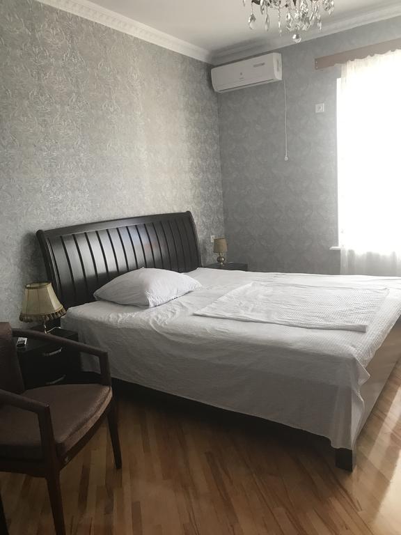 Guest House Tasunia Kutaisi Luaran gambar