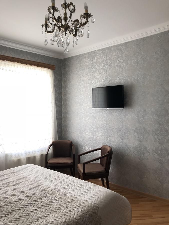 Guest House Tasunia Kutaisi Luaran gambar