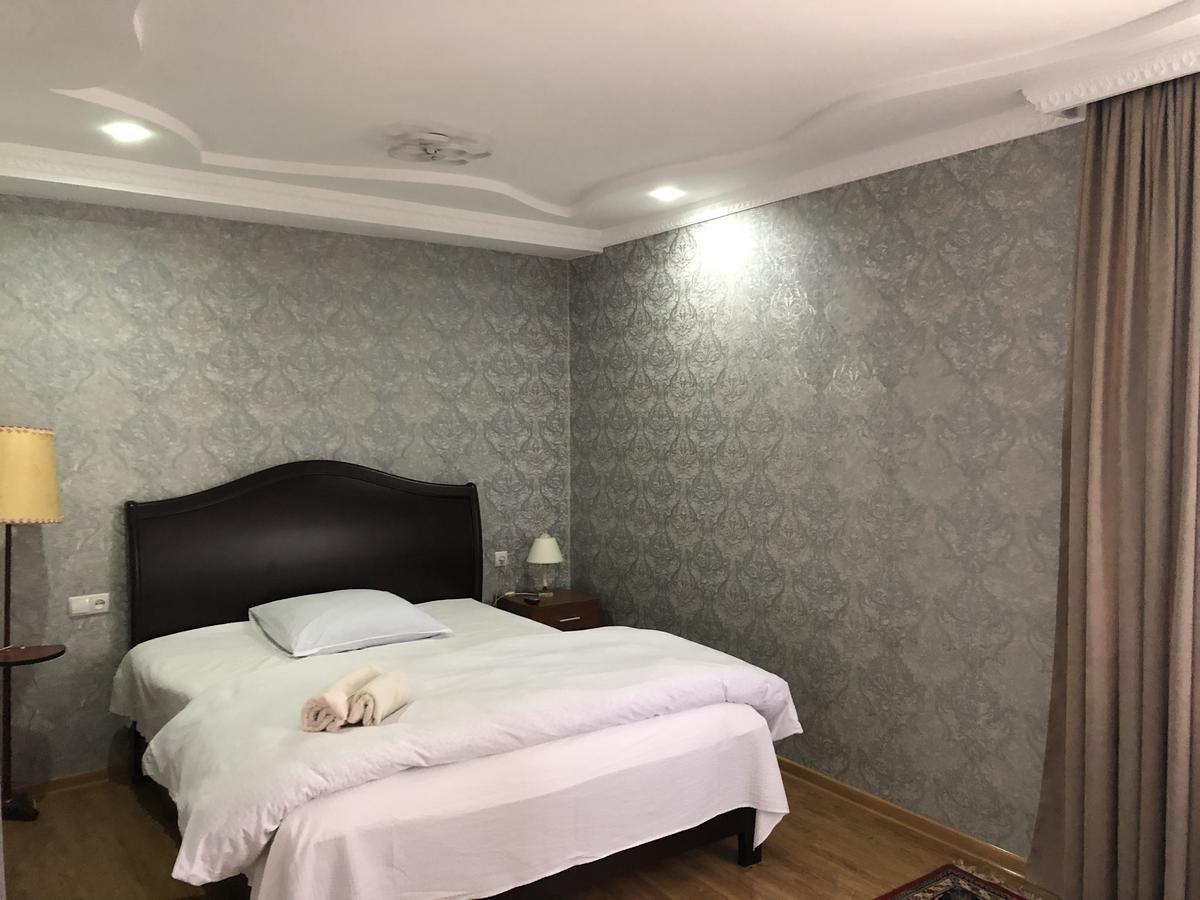 Guest House Tasunia Kutaisi Luaran gambar