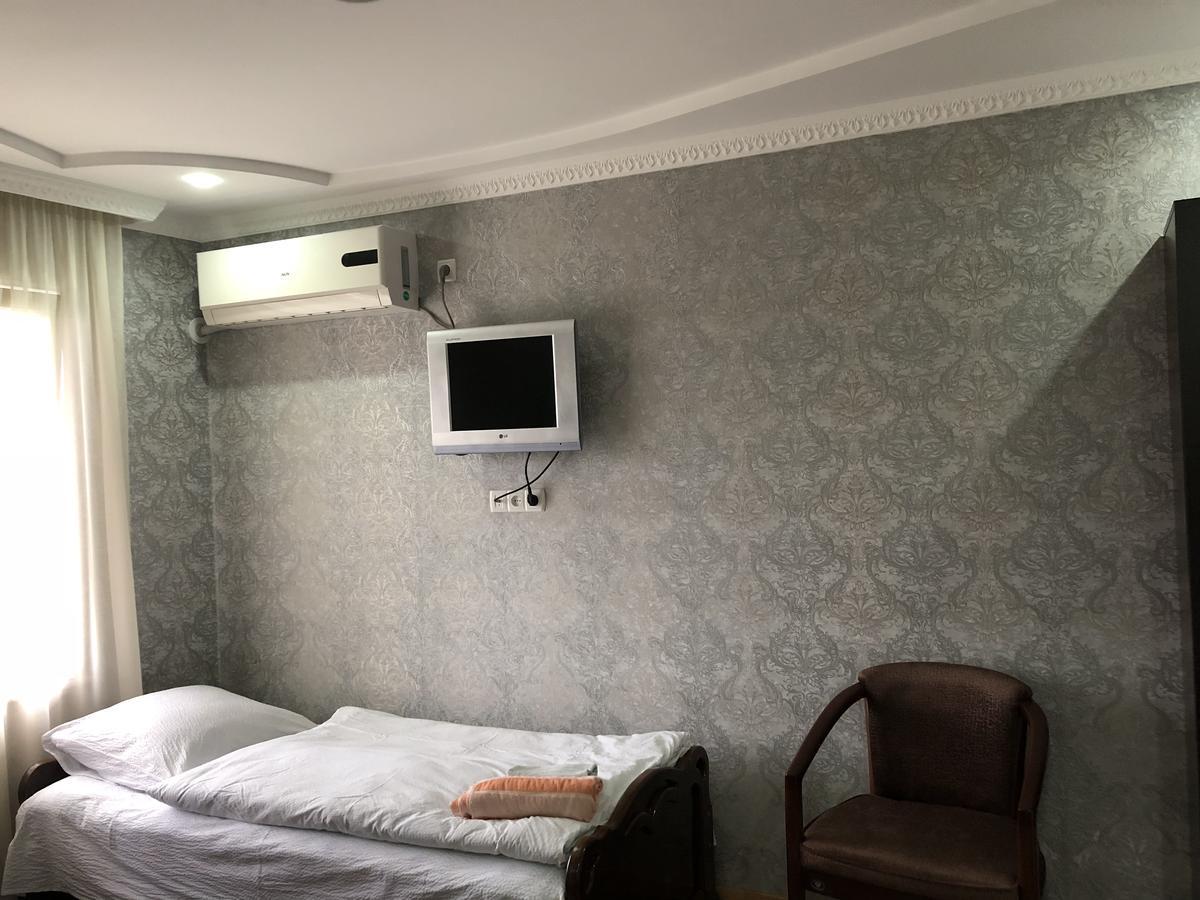 Guest House Tasunia Kutaisi Luaran gambar